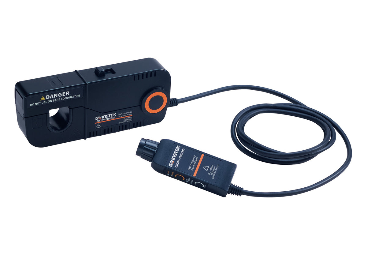Sonda de corriente GW Instek GCP-0550 de DC a 5 MHz, con el cabezal de pinza partida de 20 milímetros, la caja de control con selector de relación y el cable de salida enrollado.