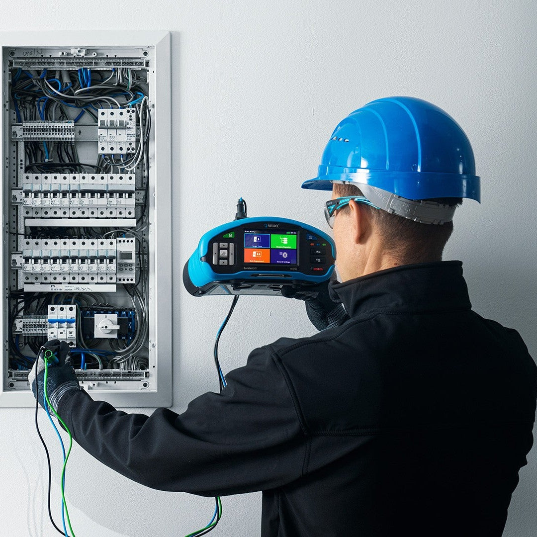 Metrel MI 3155 EurotestXD · Verificador multifunción de instalaciones para RIC 19