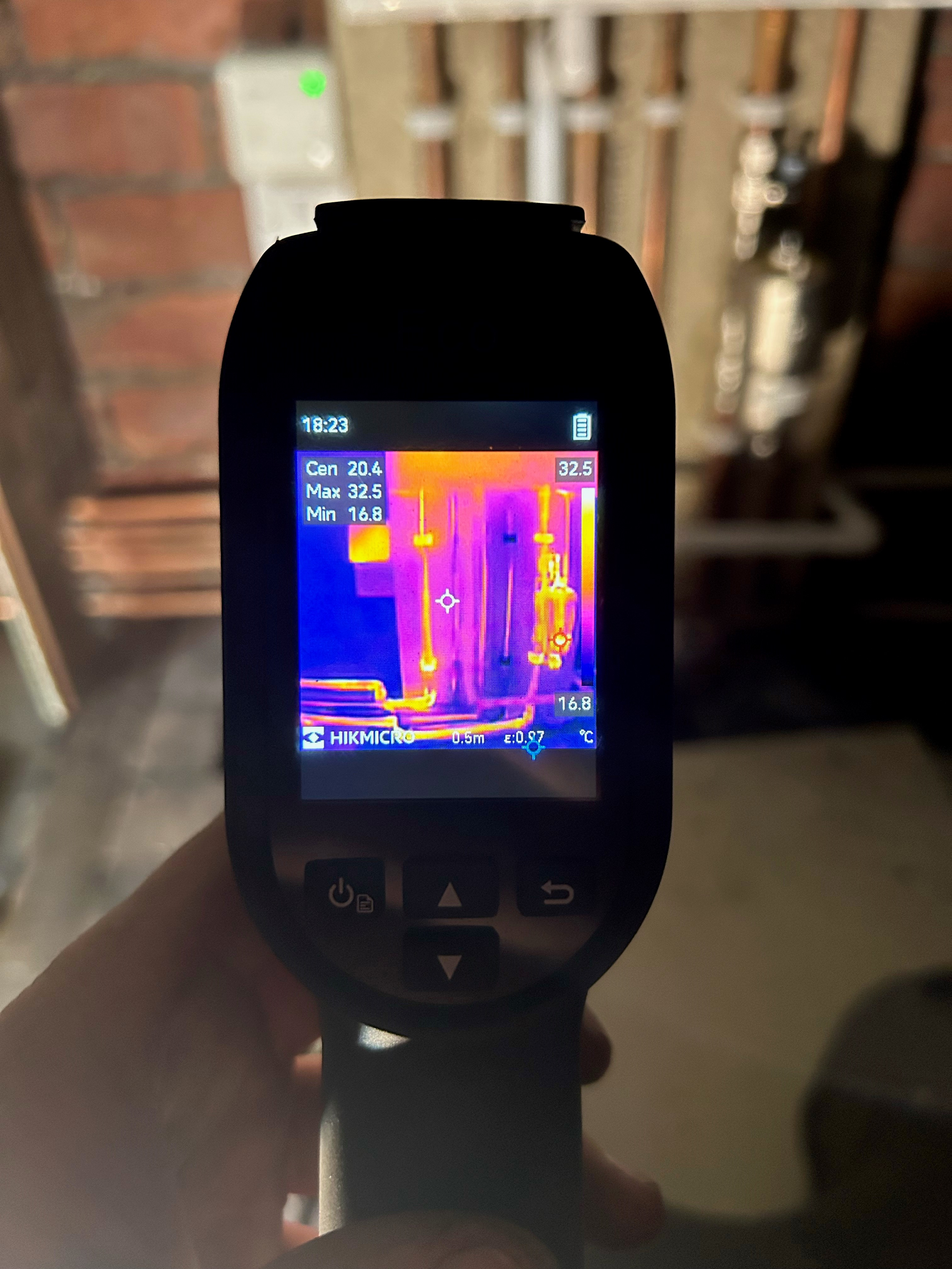 ECO · Cámara termográfica compacta · 96×96 px · -20 a 550 °C